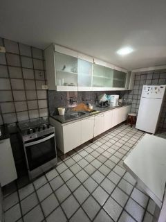 EDIFICIO CENTAURO 3 QUARTOS 1 SUITE 1 VAGA 105 m BOA VIAGEM SETUBAL