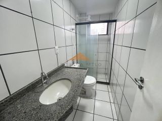 Edf Praia de Guaiuba,Boa Viagem,115m,3 quartos,andar alto,lazer.