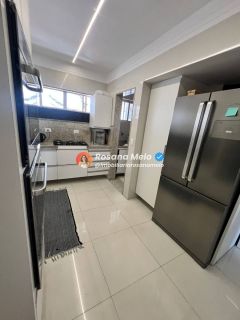 EDF. PAPILLON, COBERTURA DUPLEX COM PISCINA, 4 QUARTOS (3 SUITES), PORTEIRA FECHADA.