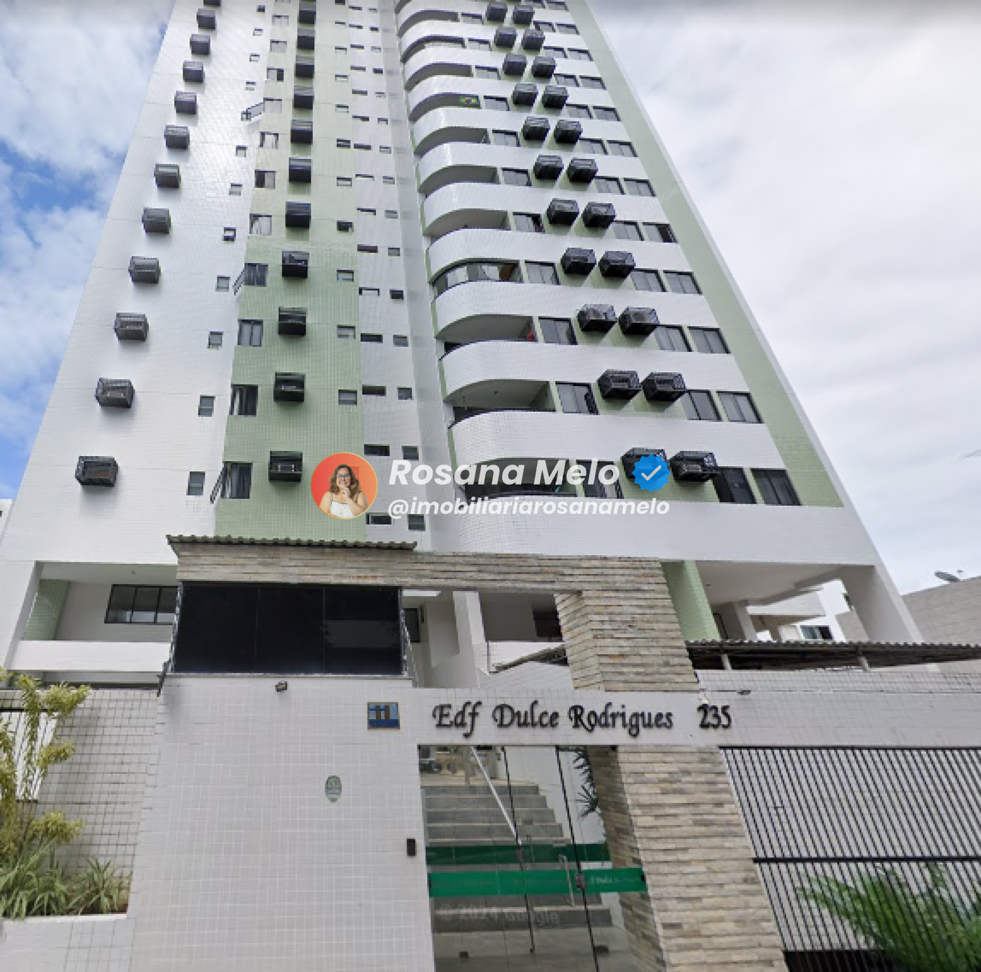 Edf. Dulce Rodrigues, vista mar, nascente, andar alto, 3 quartos (1suíte), 3 vagas soltas e cobertas, Boa Viagem