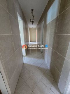 Casa térrea, 272m² sala ampla, 4 quartos (1 suíte), piscina e churrasqueira, Piedade
