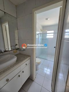 Casa térrea, 272m² sala ampla, 4 quartos (1 suíte), piscina e churrasqueira, Piedade