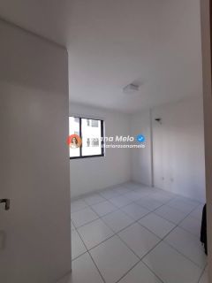 Edf. Castellamare, 100m², varanda, 3 quartos (1 suíte), lazer em Boa Viagem