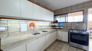 Edf Chateau Cristal Boa Viagem,250m,4 quartos,vista mar definido,andar alto.