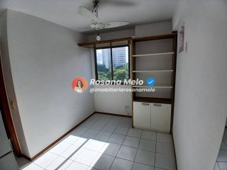 Edf. Setúbal Prince, 3 Quartos, 75m², com Varanda no coração de Setúbal
