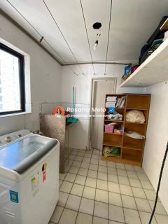 Edf. Mar do Porto, vista mar, andar alto, 220m², varanda, 4 suítes, 3 vagas, Boa Viagem.