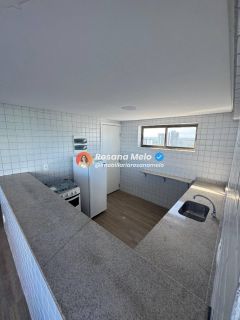 Edf. Zezé Cardoso - 84m², 3 quartos sendo 1 suíte, vista mar, 2 vagas, rua Navegantes