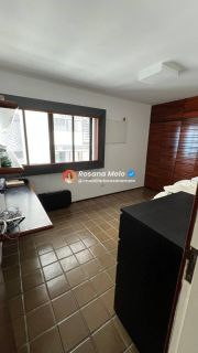 Edf. Zaragoza com 230m², 4 quartos sendo 1 suíte, 2 vagas, rua Setúbal