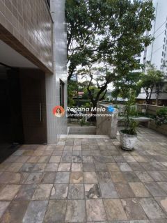 Edf. Gege Bandeira com 219m², 1 por andar, 4 quartos sendo 2 suítes, 2 vagas, Graças