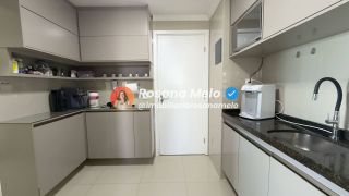 Edf Renaissance Boa Viagem,3quartos,2 suites,andar alto,reformado,vista mar,2 vagas.