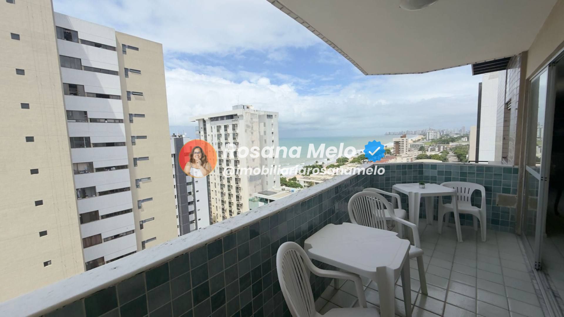 Edf. Skyros, cobertura vista mar, 280m², 5 quartos (3 suítes), 2 vagas, Boa Viagem