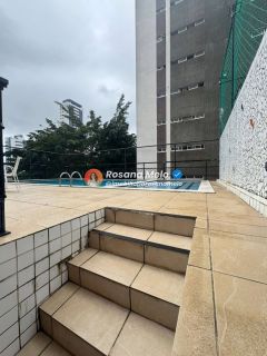Edf. Manoel Carvalho, apartamento andar alto, nascente, 125m², varanda, 3 quartos (1 suíte master com banheira), 2 vagas cobertas, Boa Viagem