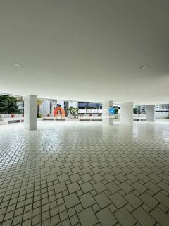 Edf. Manoel Carvalho, apartamento andar alto, nascente, 125m², varanda, 3 quartos (1 suíte master com banheira), 2 vagas cobertas, Boa Viagem
