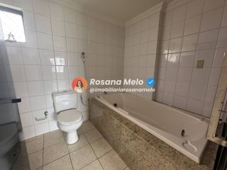 Edf. Manoel Carvalho, apartamento andar alto, nascente, 125m², varanda, 3 quartos (1 suíte master com banheira), 2 vagas cobertas, Boa Viagem
