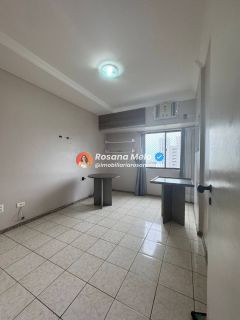 Edf. Manoel Carvalho, apartamento andar alto, nascente, 125m², varanda, 3 quartos (1 suíte master com banheira), 2 vagas cobertas, Boa Viagem