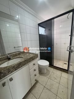 Edf. Manoel Carvalho, apartamento andar alto, nascente, 125m², varanda, 3 quartos (1 suíte master com banheira), 2 vagas cobertas, Boa Viagem