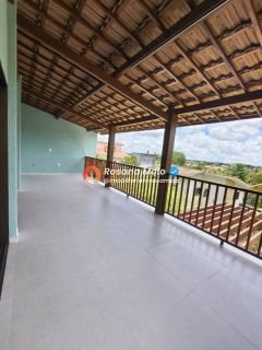 Cond. Gravatá Country, casa reformada, 385m², varanda panorâmica, 5 suítes (2 suítes master), 6 vagas, lazer completo, Gravatá.