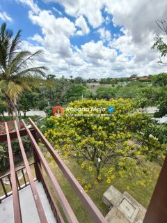 Cond. Gravatá Country, casa reformada, 385m², varanda panorâmica, 5 suítes (2 suítes master), 6 vagas, lazer completo, Gravatá.