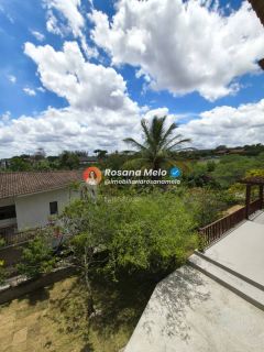 Cond. Gravatá Country, casa reformada, 385m², varanda panorâmica, 5 suítes (2 suítes master), 6 vagas, lazer completo, Gravatá.