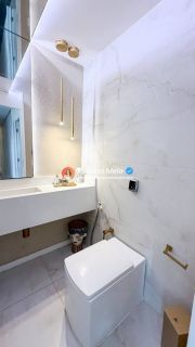 Edf Van Gogh beira mar de Candeias,300m,4 suites,3 vagas,reformado,ponto carro eletrico,lazer.