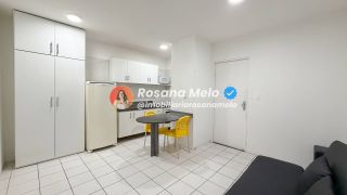 Flat no Studio Everest com 29m² na praia do Pina a 30 metros da mar |  Porteira Fechada