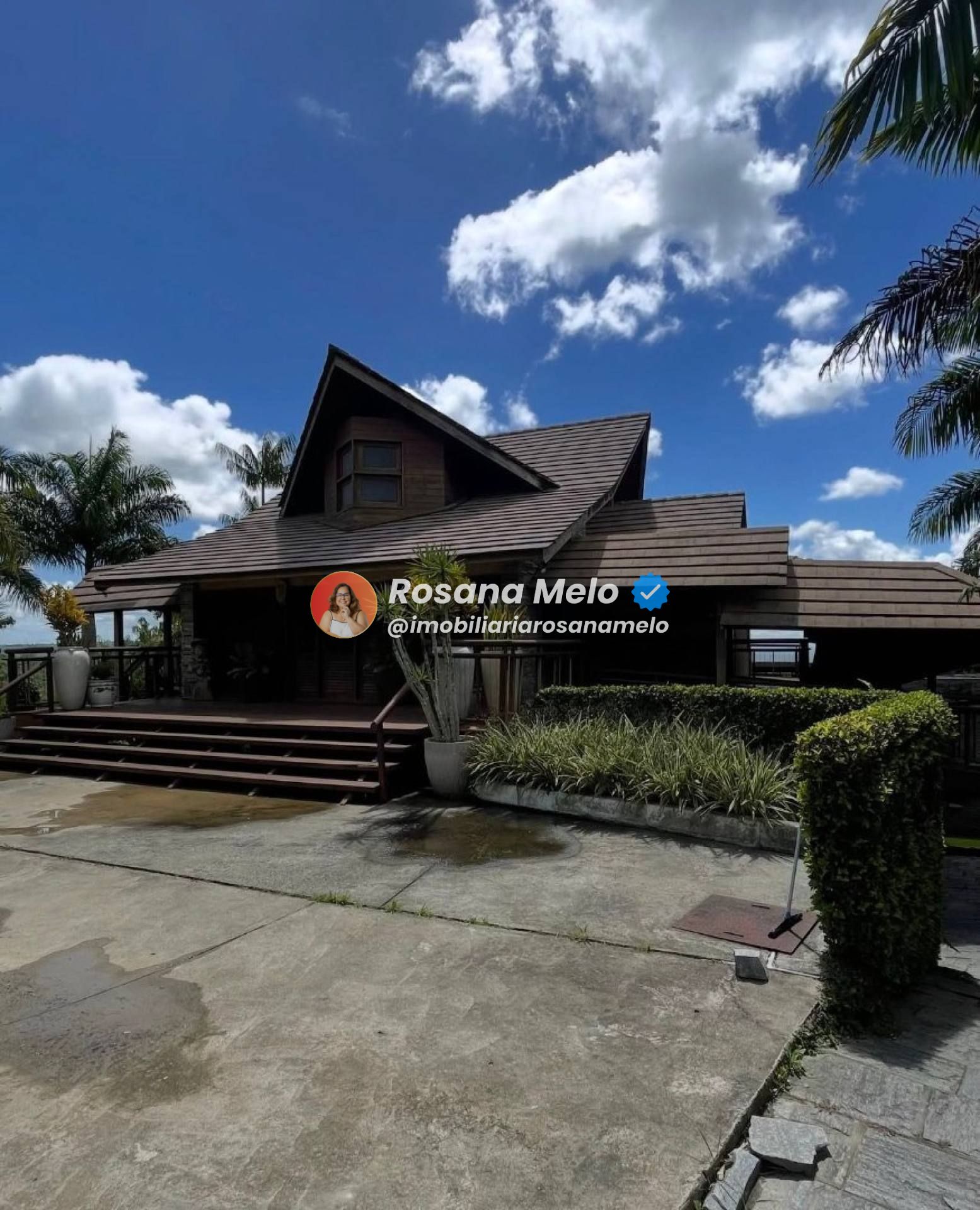 Cond. Asa Branca, casa com vista para o vale, 500m², varanda, 5 suítes, área de lazer, Gravatá