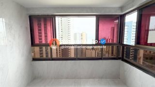 Edf. Dona Cecy, 140m², varanda, 3 quartos (2 suítes), 2 vagas, lazer completo, Boa Viagem.