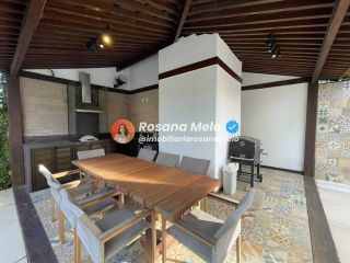 Casa 500m², 5 quartos (3 suítes), piscina, área gourmet, campinho, 4 vagas, Apipucos