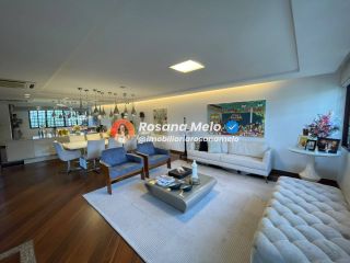 Casa 500m², 5 quartos (3 suítes), piscina, área gourmet, campinho, 4 vagas, Apipucos