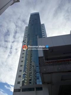 Edifício Beach Class Executive, andar alto, varanda, vista mar,  33m², 1 quarto (suíte), lazer completo, Pina.