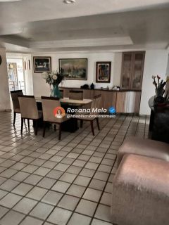 Apartamento 230m², varanda, sala para 3 ambientes, 4 quartos (2 suítes), 4 vagas cobertas, lazer completo em Boa Viagem - Edf. Natália Dias