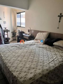 Apartamento 230m², varanda, sala para 3 ambientes, 4 quartos (2 suítes), 4 vagas cobertas, lazer completo em Boa Viagem - Edf. Natália Dias