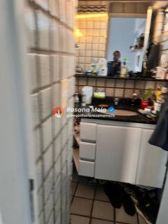 Apartamento 230m², varanda, sala para 3 ambientes, 4 quartos (2 suítes), 4 vagas cobertas, lazer completo em Boa Viagem - Edf. Natália Dias