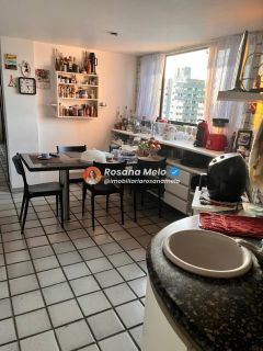 Apartamento 230m², varanda, sala para 3 ambientes, 4 quartos (2 suítes), 4 vagas cobertas, lazer completo em Boa Viagem - Edf. Natália Dias