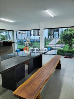 Casa, 400m², 6 quartos (2 suítes), área gourmet, piscina, churrasqueira, jacuzzi, em Chã Grande