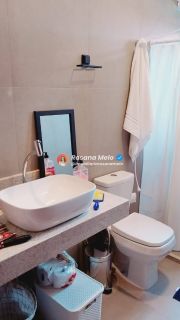 Casa com porteira fechada, 173m², 4 quartos (2 demi suítes) terraço com churrasqueira, em Chã Grande