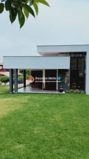 Casa com porteira fechada, 173m², 4 quartos (2 demi suítes) terraço com churrasqueira, em Chã Grande