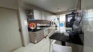 Apartamento com 219,5m², 5 quartos (3 suítes), sala para 3 ambientes, Edf. Jacumã, em Boa Viagem