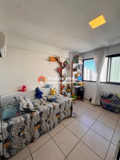 Apartamento à venda com 157m², 4 quartos (3 suítes), 3 vagas, Edf. First Village, em Boa Viagem