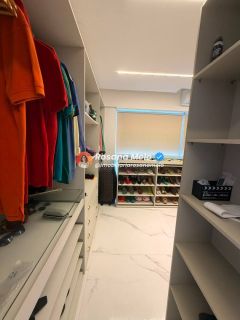 Apartamento à beira-mar, porteira fechada, à venda com 180m², 3 quartos (2 suítes), Edf. Saint Just, em Boa Viagem
