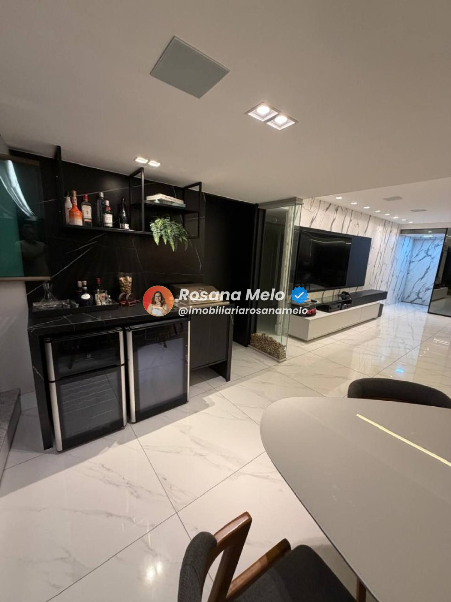 Edf Jardim das Tulipas,Boa Viagem,andar alto,2 suites master, mobiliado,4 vagas,lazer,alto padrao.