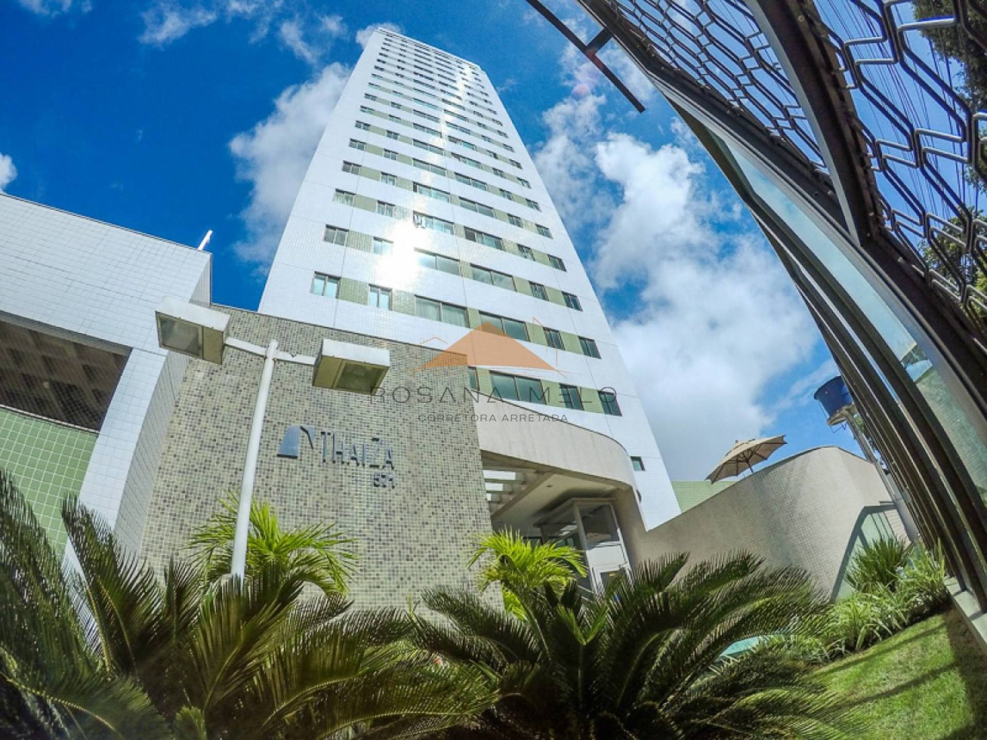 Apartamento 2 quartos (1 suíte), 41,72m², piscina, Edf. Thaiza, Casa Amarela