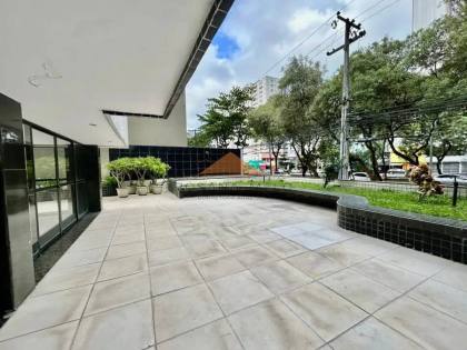 Apartamento 4 quartos (1 suíte), 240m², planta ampla, Edf. Conde de Nassau, Boa Viagem