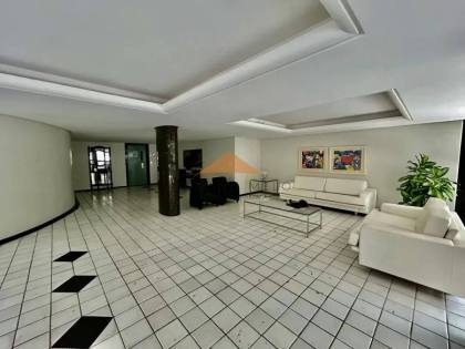 Apartamento 4 quartos (1 suíte), 240m², planta ampla, Edf. Conde de Nassau, Boa Viagem