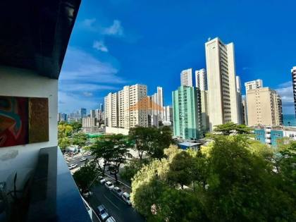 Apartamento 4 quartos (1 suíte), 240m², planta ampla, Edf. Conde de Nassau, Boa Viagem