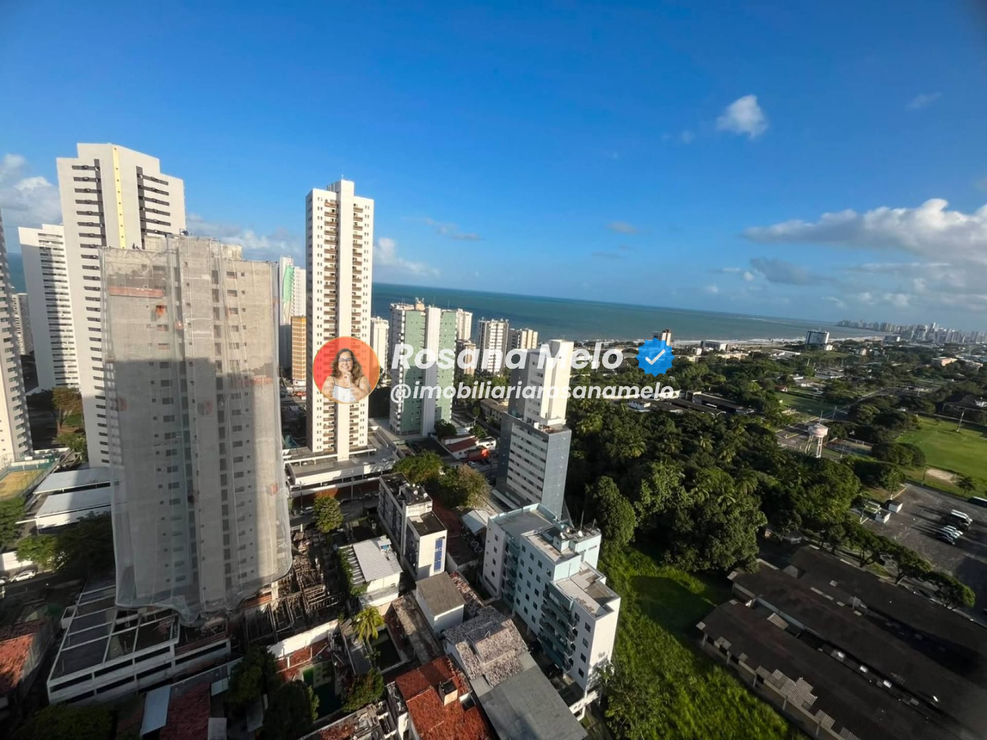 apartamento em Boa Viagem,alto padrao,andar alto e vista mar,140m,4 suites,3 vagas soltas e coberta,
