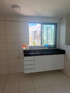 Apartamento 3 quartos (1 suíte), 91m², armários completos, Edf. Antônio e Júlia Lucena, Boa Viagem