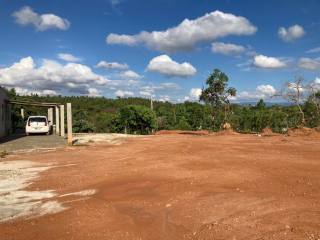 Sítio Para Vender com 03 quartos em São José do Almeida (Jaboticatubas).