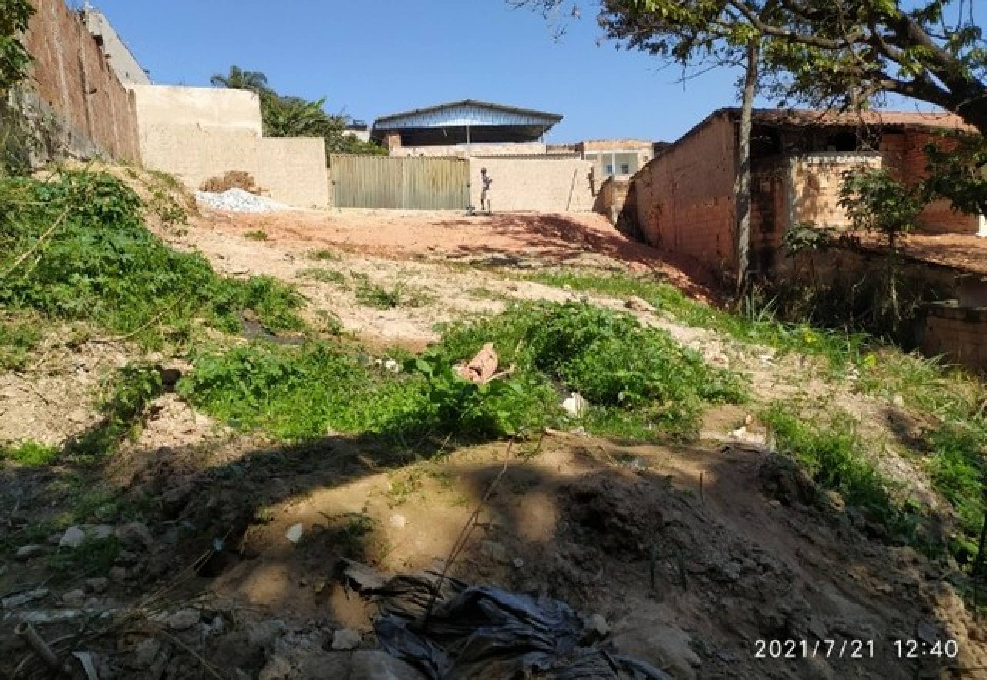 Lote / Terreno de Bairro Para Vender no bairro Kennedy em Betim