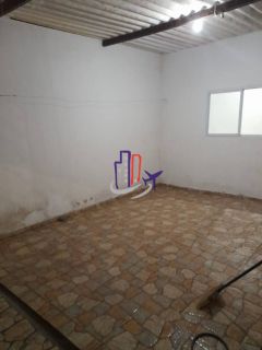 Casa Para Vender com 03 quartos no bairro Duque de Caxias em Betim